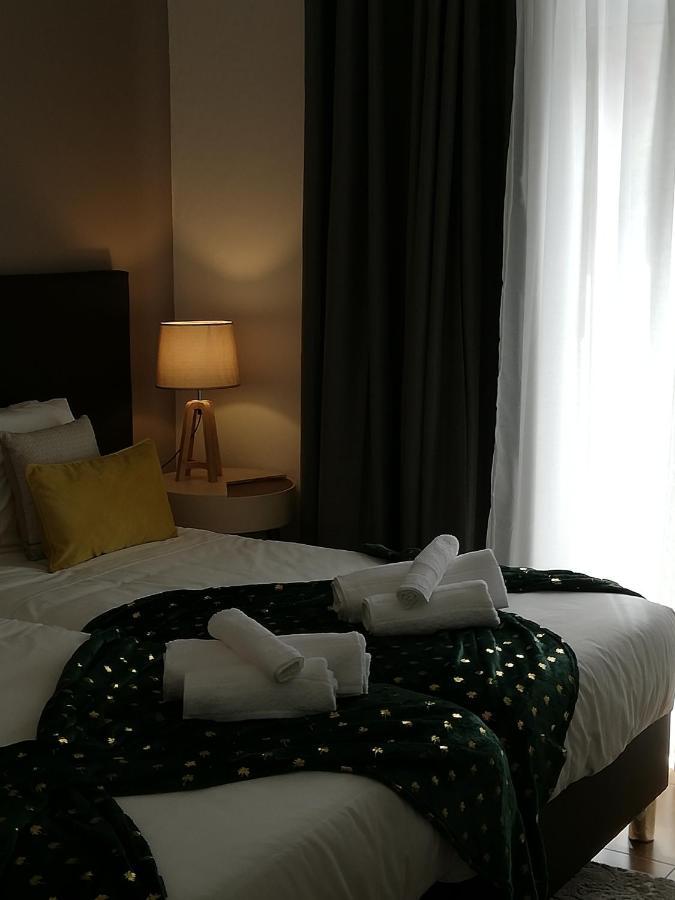 Victoria Guest House ฟูร์นัส ภายนอก รูปภาพ