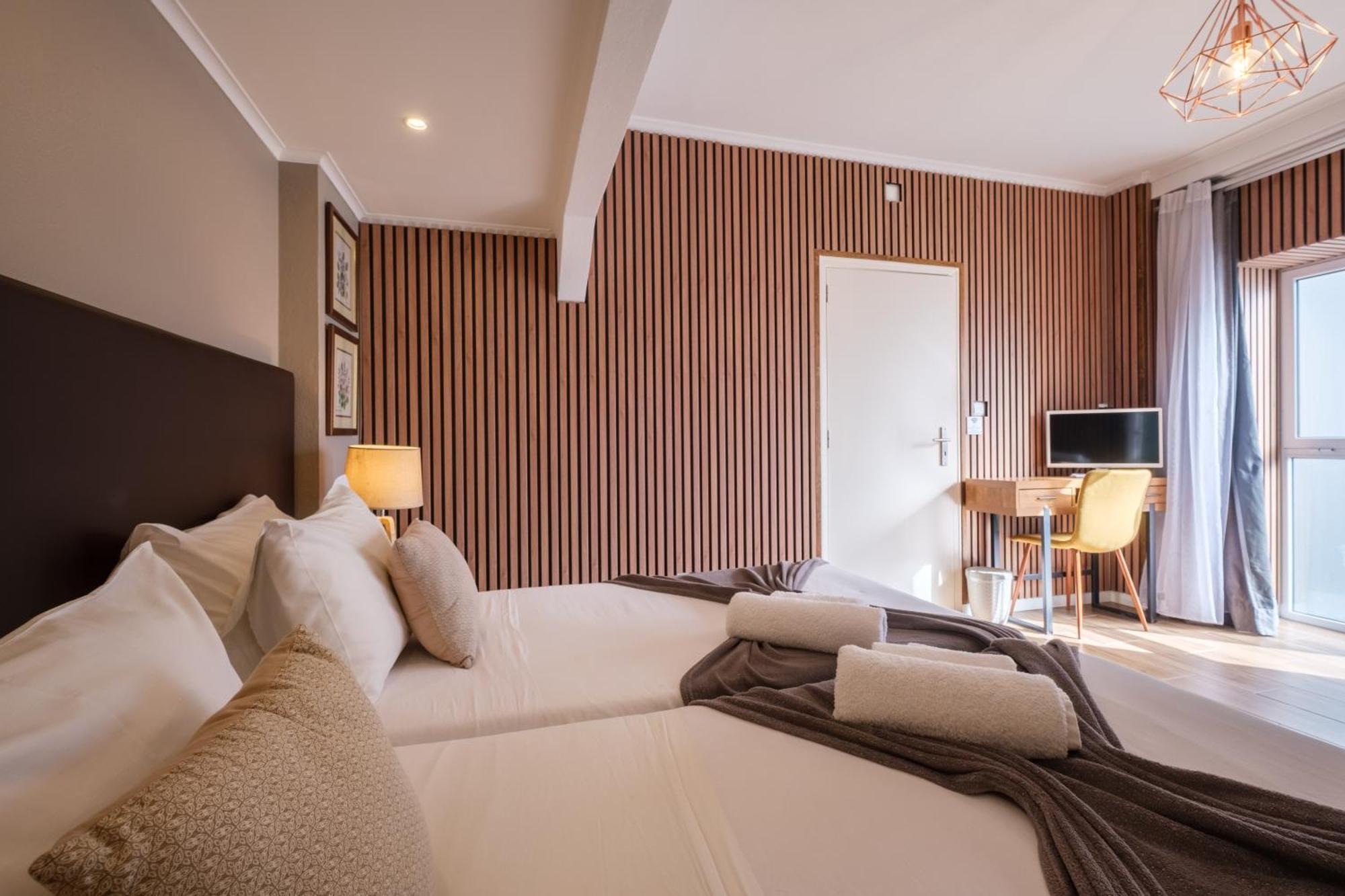 Victoria Guest House ฟูร์นัส ภายนอก รูปภาพ