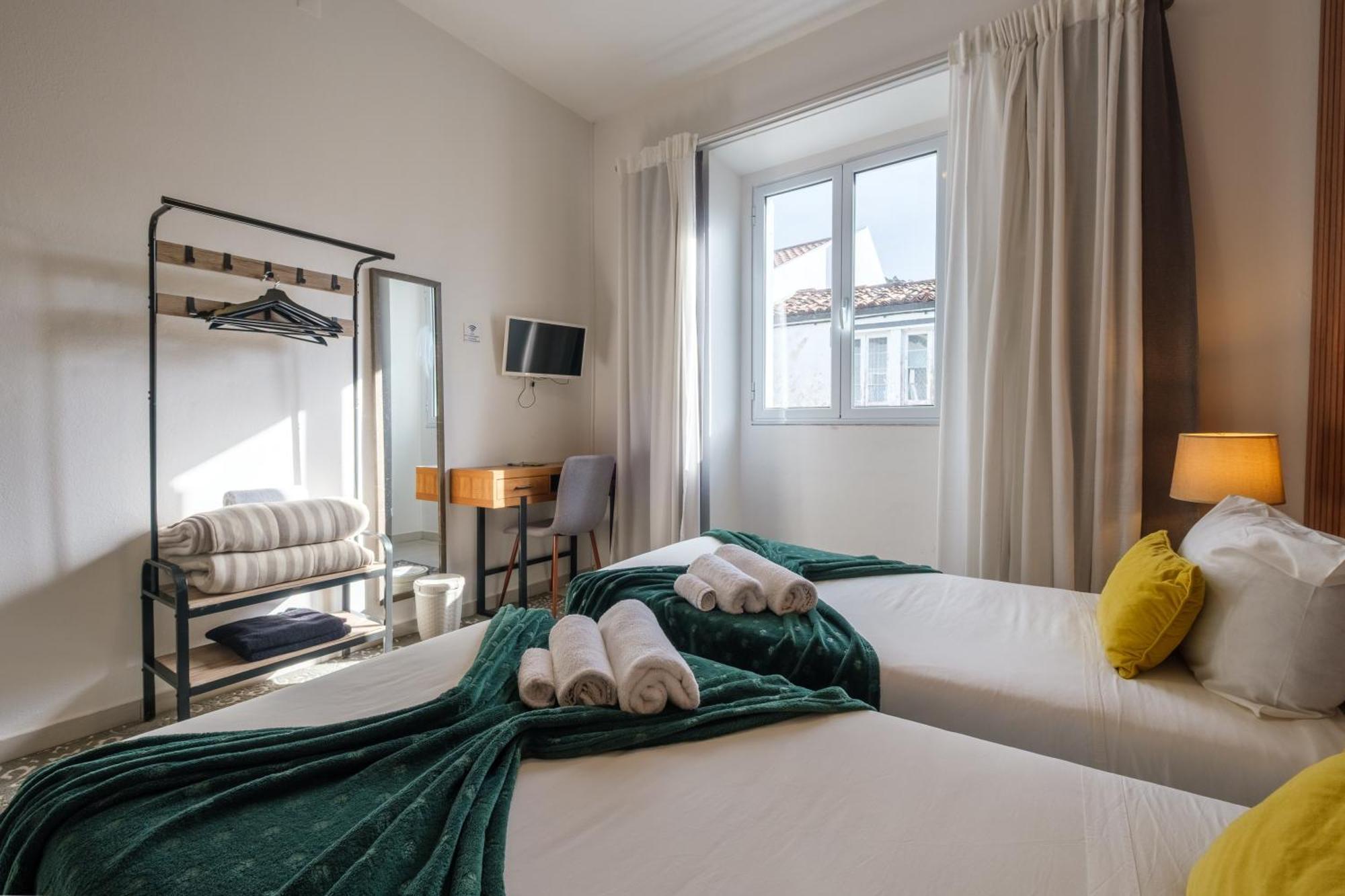 Victoria Guest House ฟูร์นัส ภายนอก รูปภาพ